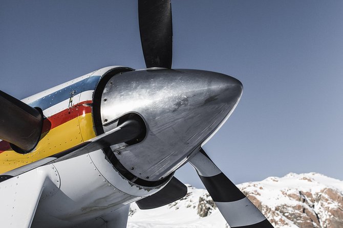45-Minute Glacier Highlights Ski Plane Tour from Mount Cook - What the Tasman Glacier landing feels like