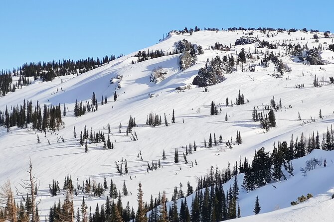 6-Day Kazakhstan Ridder Camp Ski Private Guided Tour and Adventure - Day 2: Choosing from more than 60 routes