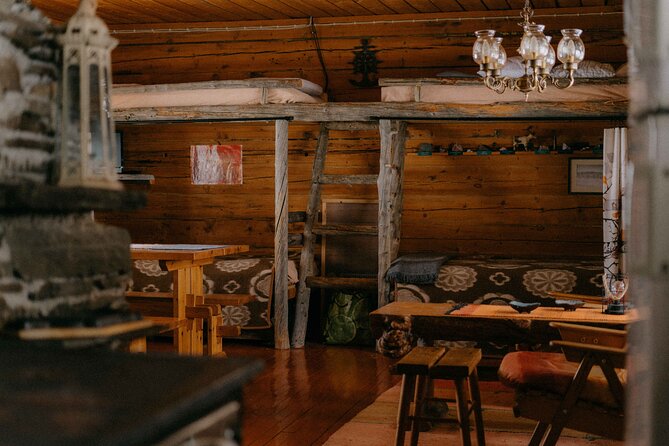 Arctic Reindeer Farm Experience with Snowshoeing in the Wild - Why this feels different from a standard Levi excursion