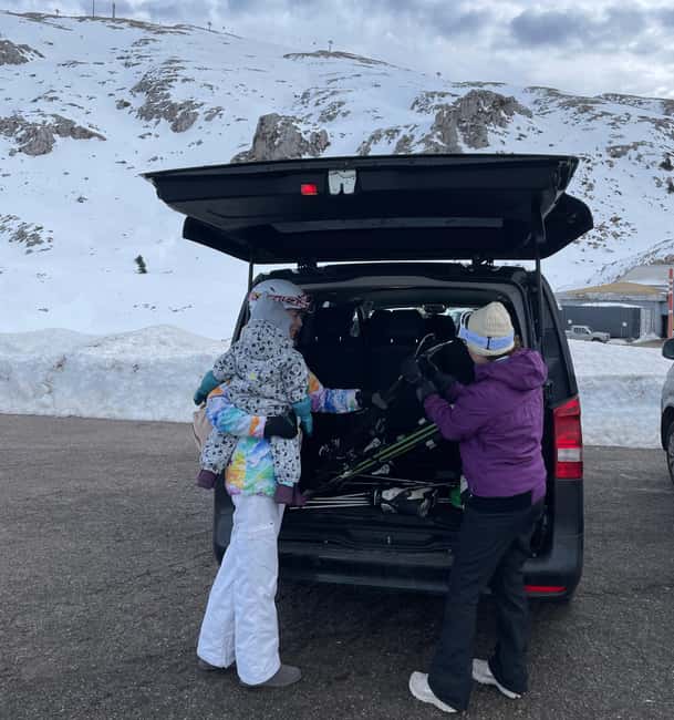 Athens: Private Ski Experience on Parnassos – Day Trip - From Athens streets to Parnassos snow