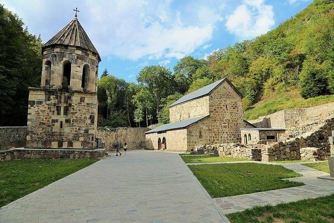 Bakuriani Ski Resort Private Day Tour from Tbilisi Snow Adventure - Three hours at Bakuriani ski resort