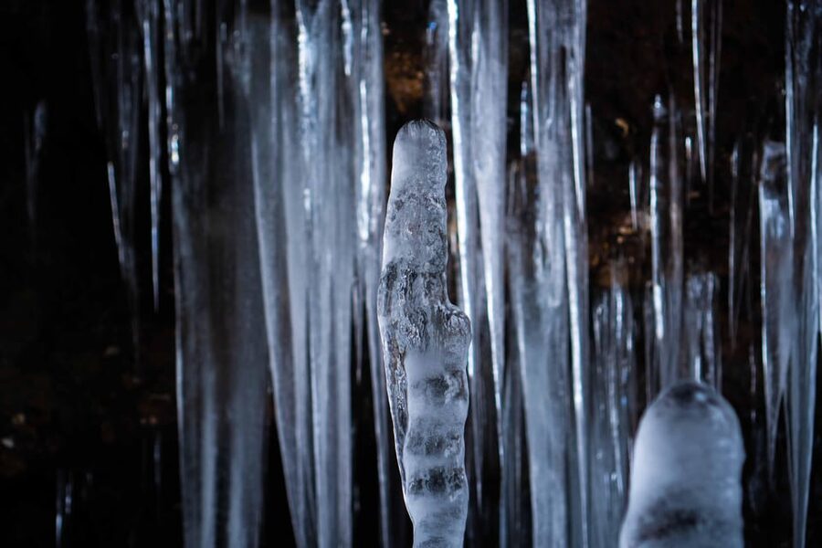 Bamboo Ice Cave: Snowshoe to see a natural phenomenon! - Who should book this winter experience?
