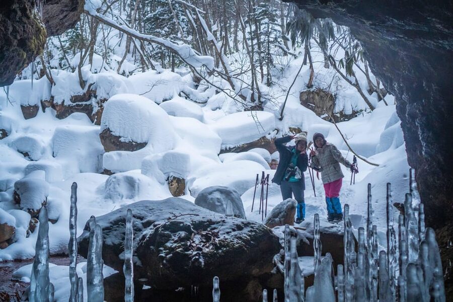 Bamboo Ice Cave: Snowshoe to see a natural phenomenon! - Practical booking advice for Noboribetsu