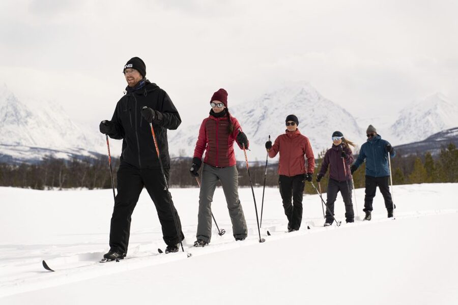 Breivikeidet: Cross-Country Skiing & Husky Visit - From Tromsø harbor to Breivikeidet