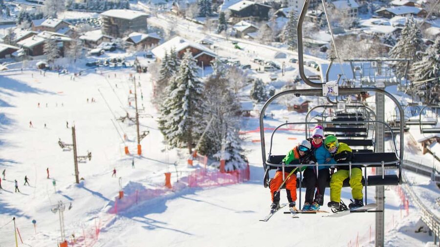 Chamonix: Private 1st Ski Lesson with Equipment and Clothing - What the three-hour private lesson feels like