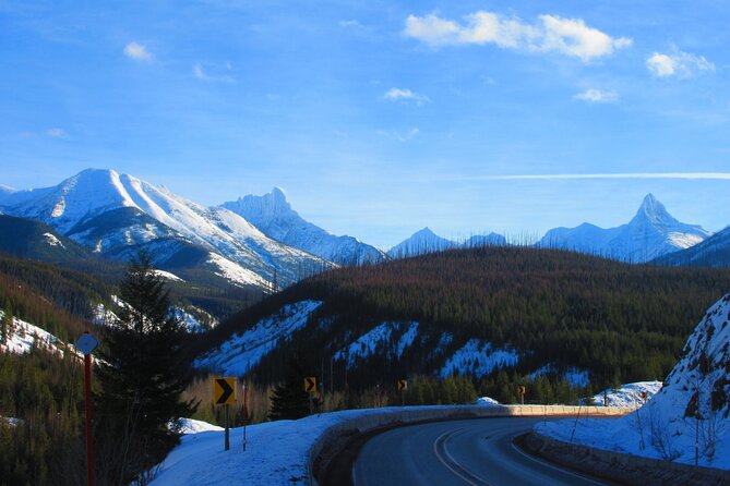 Combo Tour: Driving and Snowshoe Trek of Glacier National Park - Lake McDonald and Lake McDonald Lodge