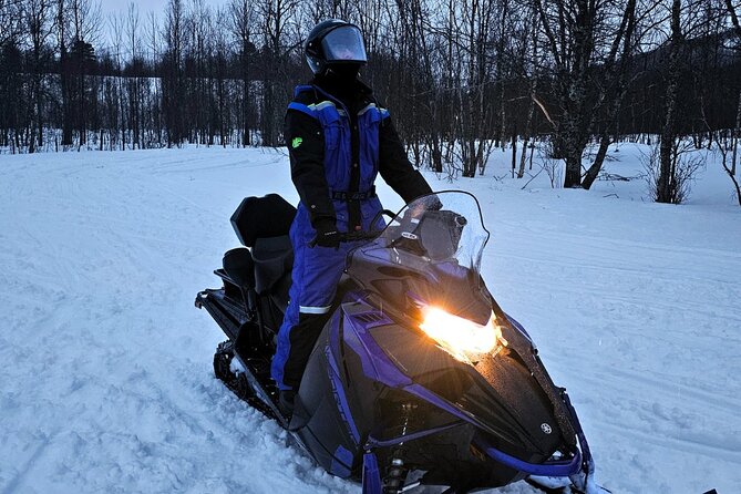Driving Ski-Doo Snowmobile Adventure 5 Hours Photos included - Who will enjoy this most?