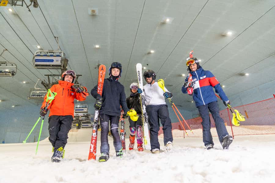 Dubai: 2-Hour or Full-Day Slope Session at Ski Dubai - Skiing in the desert at Mall of the Emirates