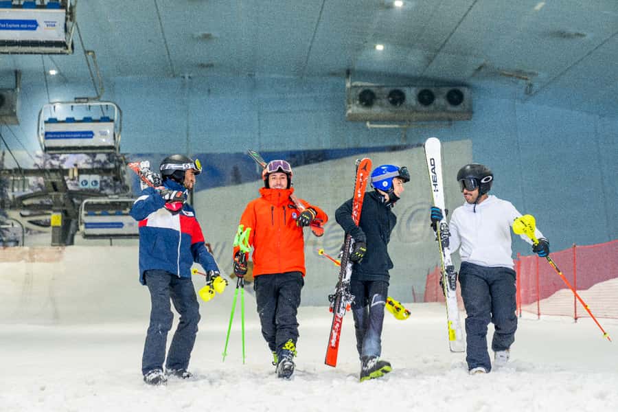 Dubai: 2-Hour or Full-Day Slope Session at Ski Dubai - Lifts and the rhythm of a two-hour session