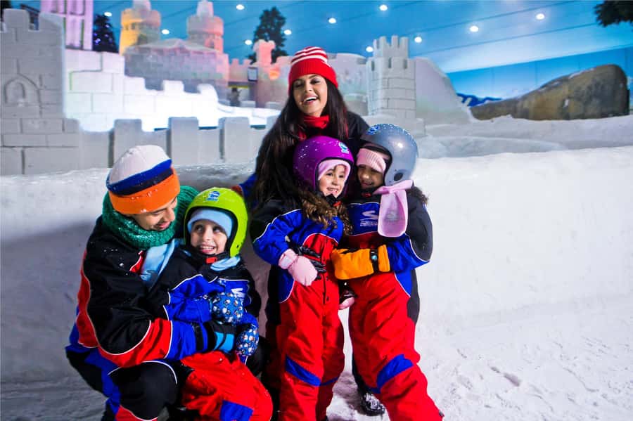 Dubai: 2-Hour or Full-Day Slope Session at Ski Dubai - Who should book Ski Dubai?