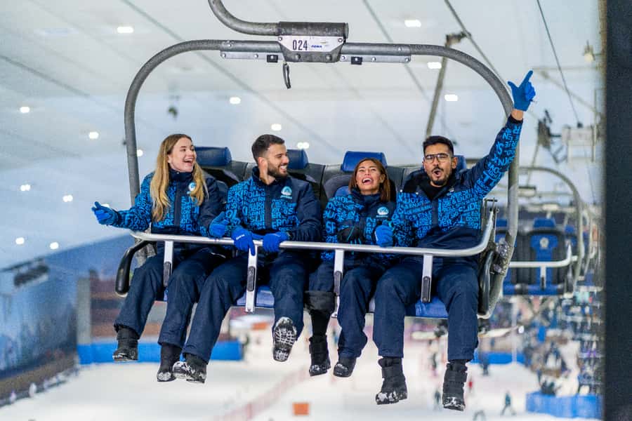 Dubai: Ski Dubai Snow Plus Pass - Snow Park rides for families and first-time visitors