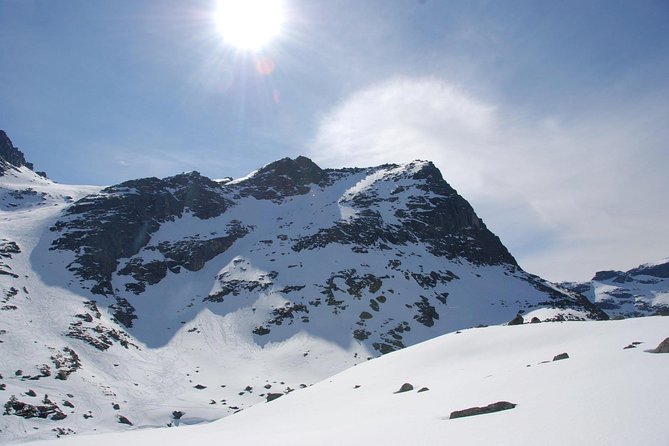 Eco friendly snowshoeing in Scenic Landscape - Prestvannet is the outdoor heart of the trip