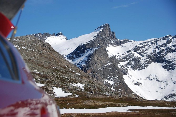 Eco friendly snowshoeing in Scenic Landscape - The Arctic Cathedral gives the route a clear finish