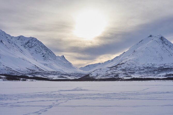 Fjords and Alps Snowshoe Tour in Lyngen Alps - What the group size means for your experience