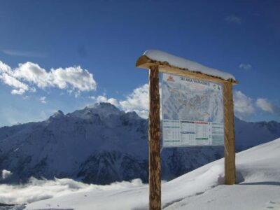 From Milan: Valmalenco 1-day Ski Pass with Train and Shuttle