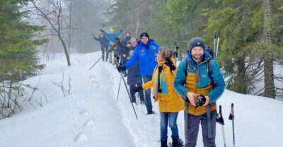 From Oslo: Oslomarka Forest Guided Snowshoeing Tour