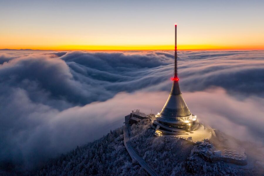 From Prague: Guided Snowshoe Tour with Mountain Views - Key points to know before you book