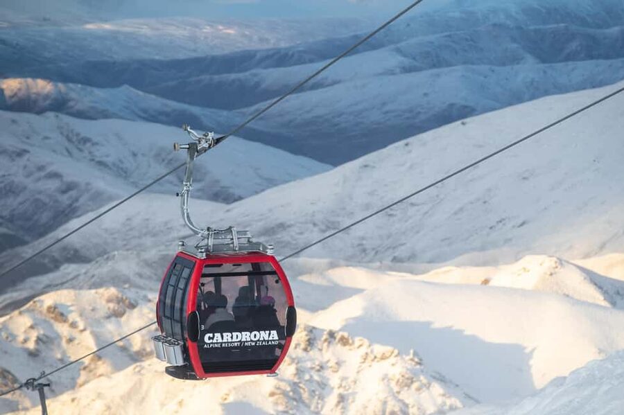 From Queenstown: Cardrona First Timer Ski or Snowboard - The afternoon Chondola ride and your first mountain view