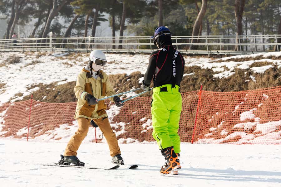 From Seoul: Korea Ski Tour - Jisan Forest Resort - What is included, and what is not