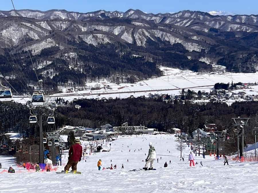 From Tokyo 2-day ski & snowboard tour with rentals - Key points to know before booking