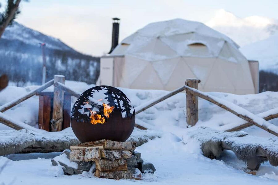 From Tromsø: Advanced Dog Sledding Daytime & Snow Park Visit - Who should book this day?
