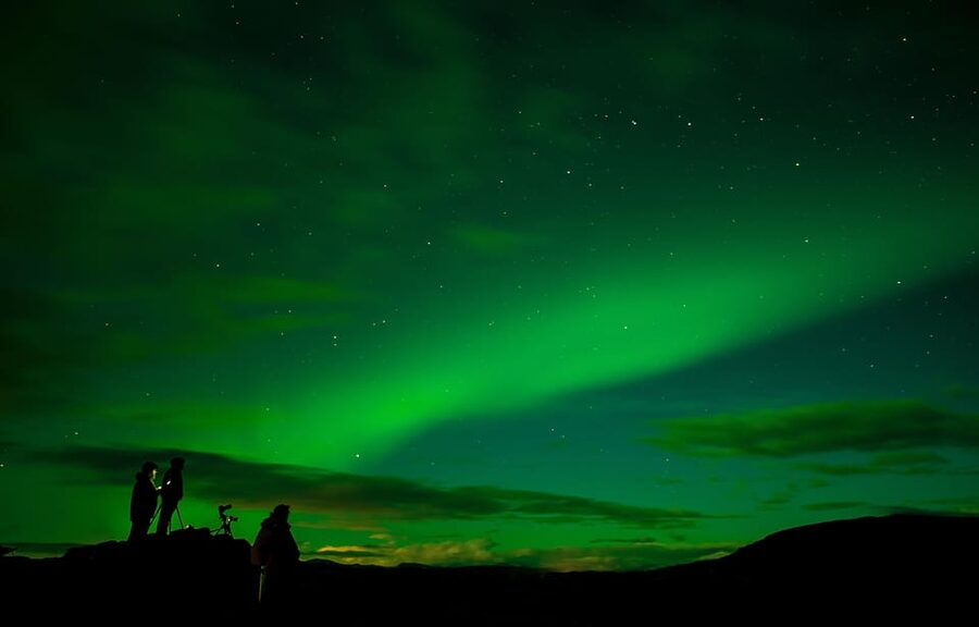 From Tromsø: Aurora Snowshoe Hike - The 30-minute ride toward Ersfjordbotn
