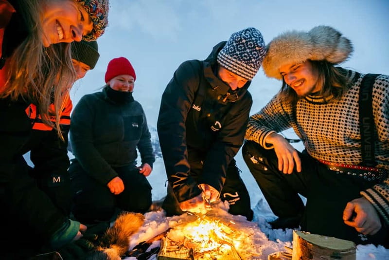 From Tromsø: Daytime Snowshoeing and Snow Park Visit - From Tromsø to the snowy Tamokdalen valley