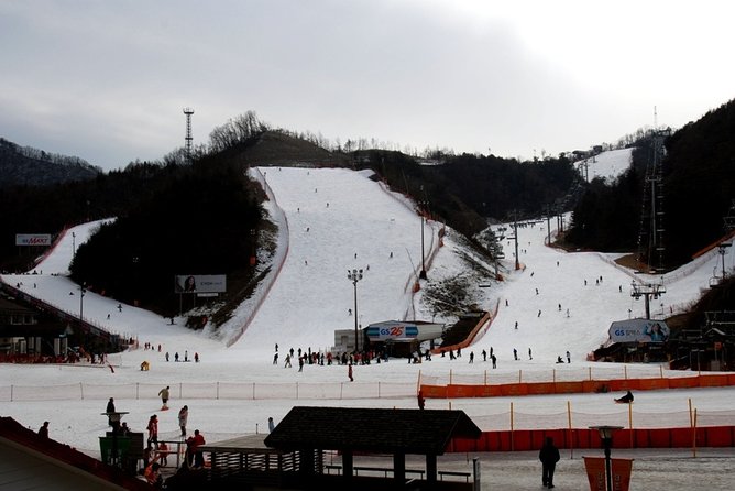 Gangchon Elysian Ski Day Trip from Seoul - What each package really gives you