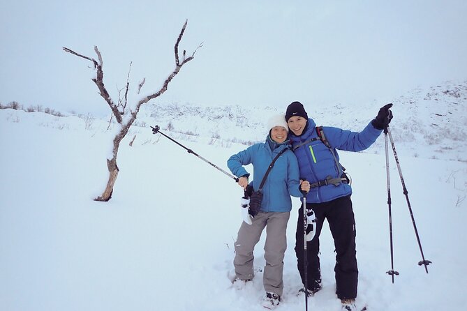 Guided easy snowshoeing with a visit to local café - What the $164.07 price includes