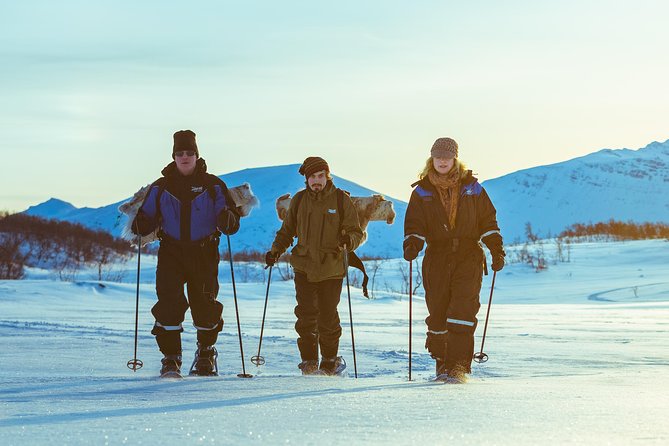 Guided Morning Snowshoe Hike with Huskies - The guide makes the difference