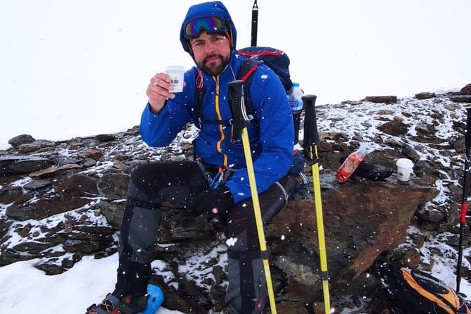 Hiking Snowshoeing in the Sierra Nevada Park, Granada - Harry, safety, and the personal touch
