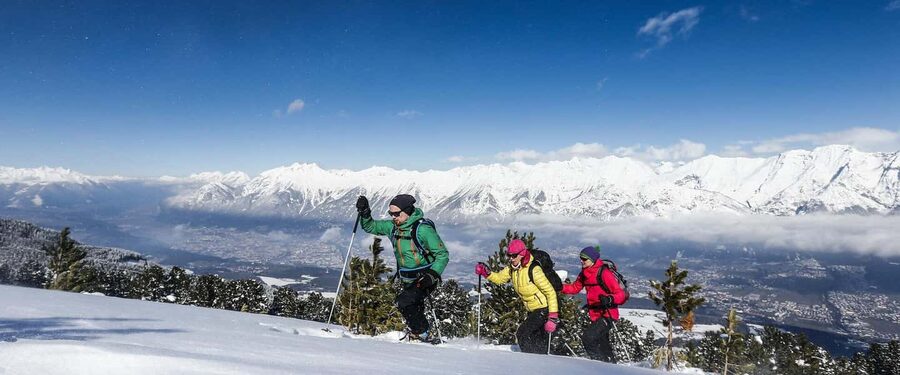 Innsbruck: Snowshoe Tours with Tyrolean Guide Transfer inkl. - Leaving Innsbruck for the Inn Valley