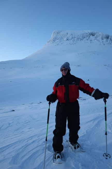Kilpisjärvi: Guided Snowshoeing Adventure with Gear - Getting fitted with winter gear