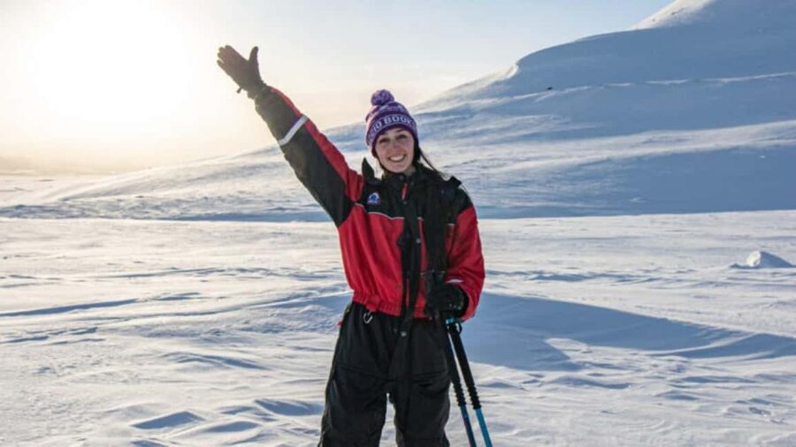Kilpisjärvi: Guided Snowshoeing Adventure with Gear - Starting at the Kilpissafarit office