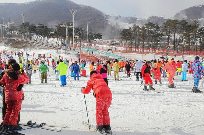 Korea Ski Tour from Seoul - Jisan Resort with Isaac Toast - Equipment, clothing, and safety details