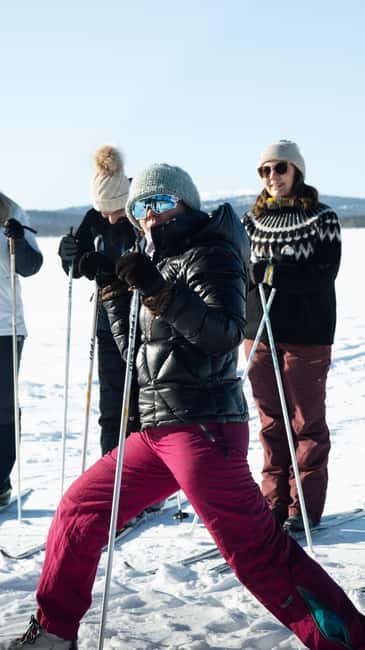 Levi: Cross-Country Skiing Tour for Beginners - Learning the Finnish way to ski