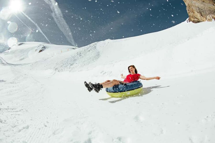 Lucerne: Titlis Beginner Ski Day Snow Experience - Who will enjoy this snow day most