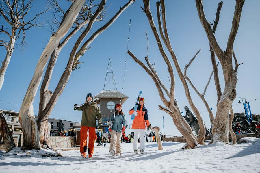 Melbourne: Mt Buller Snow Tour-Save on Hire & True 5 Hrs Fun - Practical booking advice
