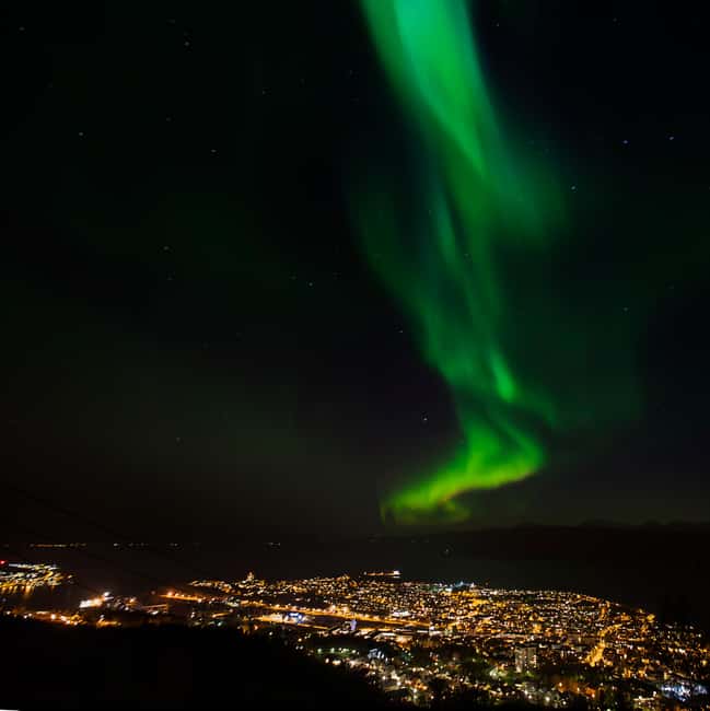 Narvik: Snowshoeing under the Arctic Lights - Photo stops with views over Narvik