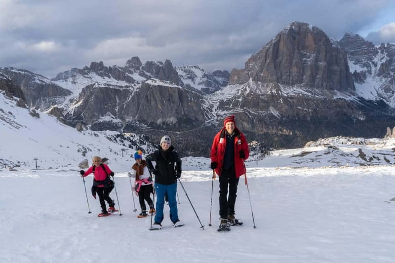 One day hike with snowshoes to discover Dolomites - A lunch stop with vertical Dolomite peaks