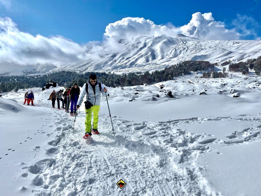 Piano Provenzana: Guided Mt. Etna Snowshoeing Trek - Clothing and footwear for a winter volcano