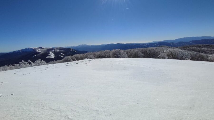 Potenza: Guided Mountain Walking Tour with Snowshoes - Starting at Sellata, near Potenza