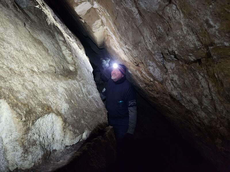 Private Nottawasaga Bluffs Caves Snowshoe-Creemore/Collingwd - The Best Caves and the return walk
