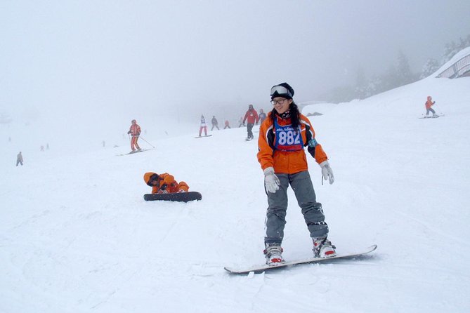 Private ski lesson for family or group(Transport included ) - Reaching Daisen White Ski Resort with the gear handled