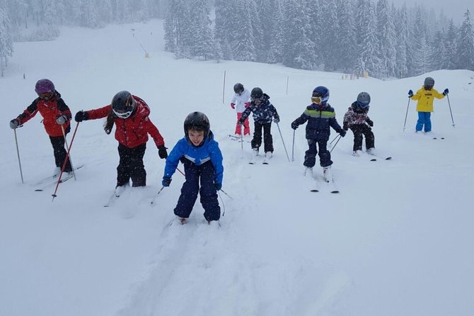 PRIVATE Ski Lessons in Brasov, Romania - Intermediate coaching with lifts and longer runs