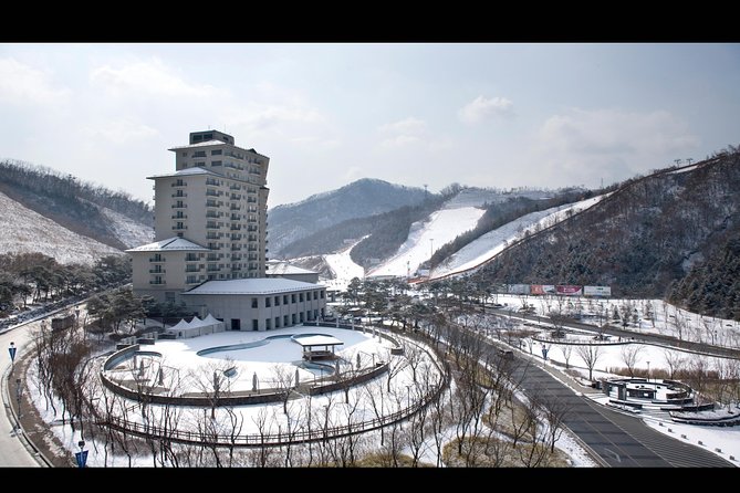 Private Ski Tour(Lesson) near Seoul at Elysian Gangchon Resort - The main drawbacks to weigh