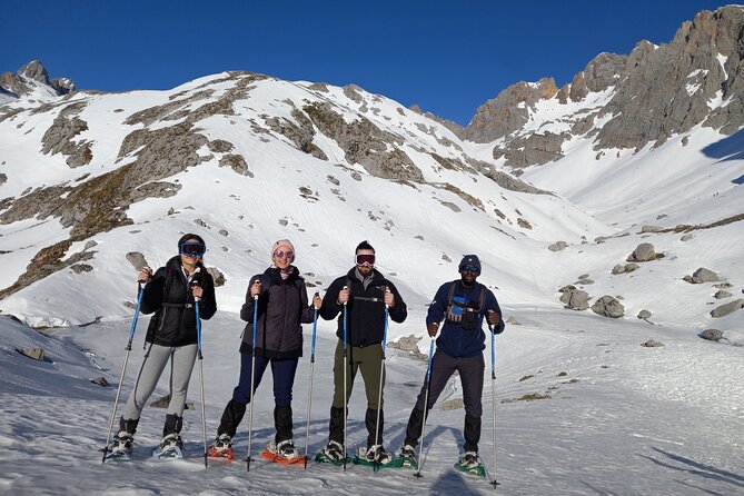 Private Snowshoe Route in Cantabria, Picos de Europa - Following the circular route