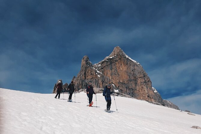 Private Snowshoe Route in Cantabria, Picos de Europa - A private outing for families and small groups