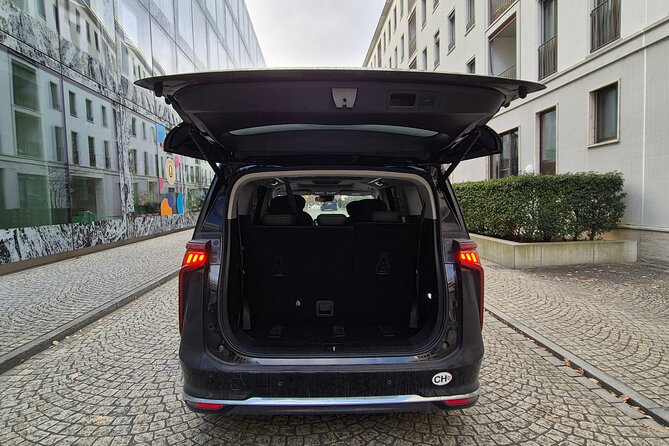 Private Zurich Airport Transport to your Ski Resort - Timing, contact, and the small details that matter