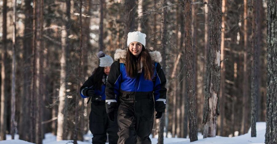 Rovaniemi: Winter Wilderness Snowshoeing Trip - Guides make the difference